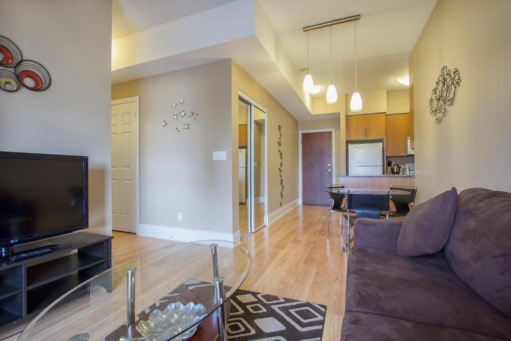 Platinum Suites Furnished Executive Suites Mississauga Room photo